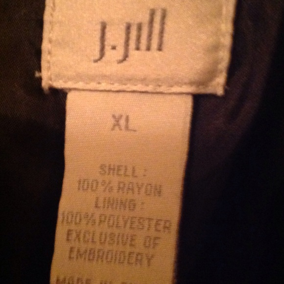 Beautiful ladies Black Velvet Blazer - Picture 4 of 4